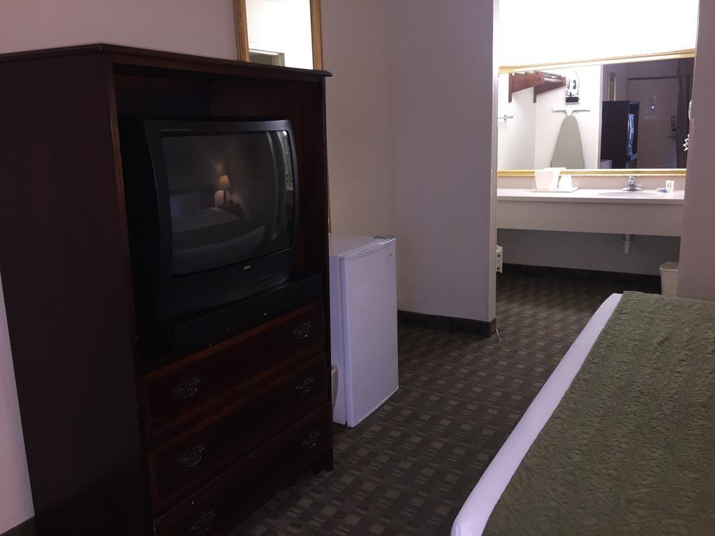 Sawgrass Inn & Conference Center 普兰塔寻 外观 照片