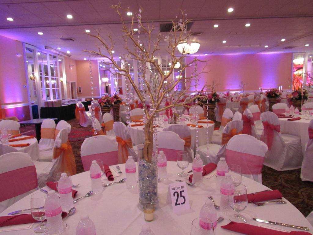 Sawgrass Inn & Conference Center 普兰塔寻 外观 照片
